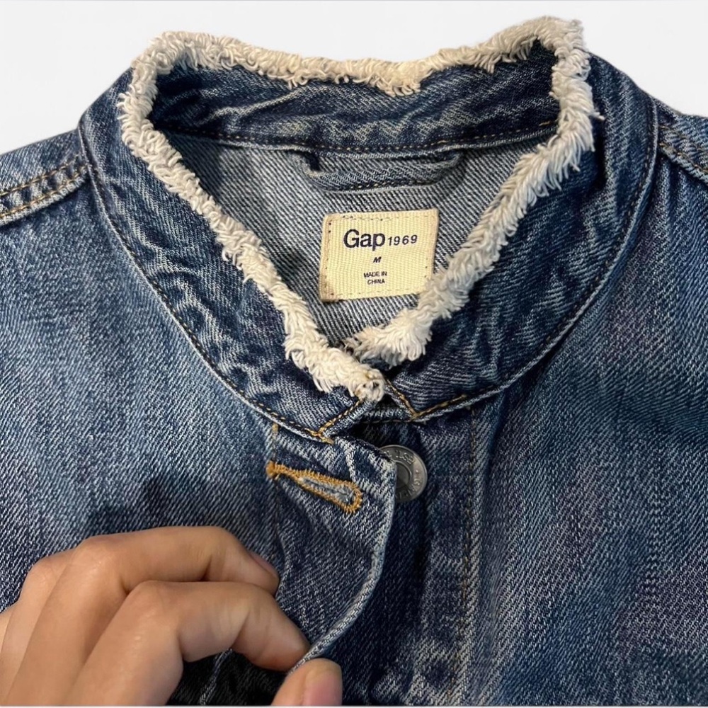 Jean Gap Jacket - image 6